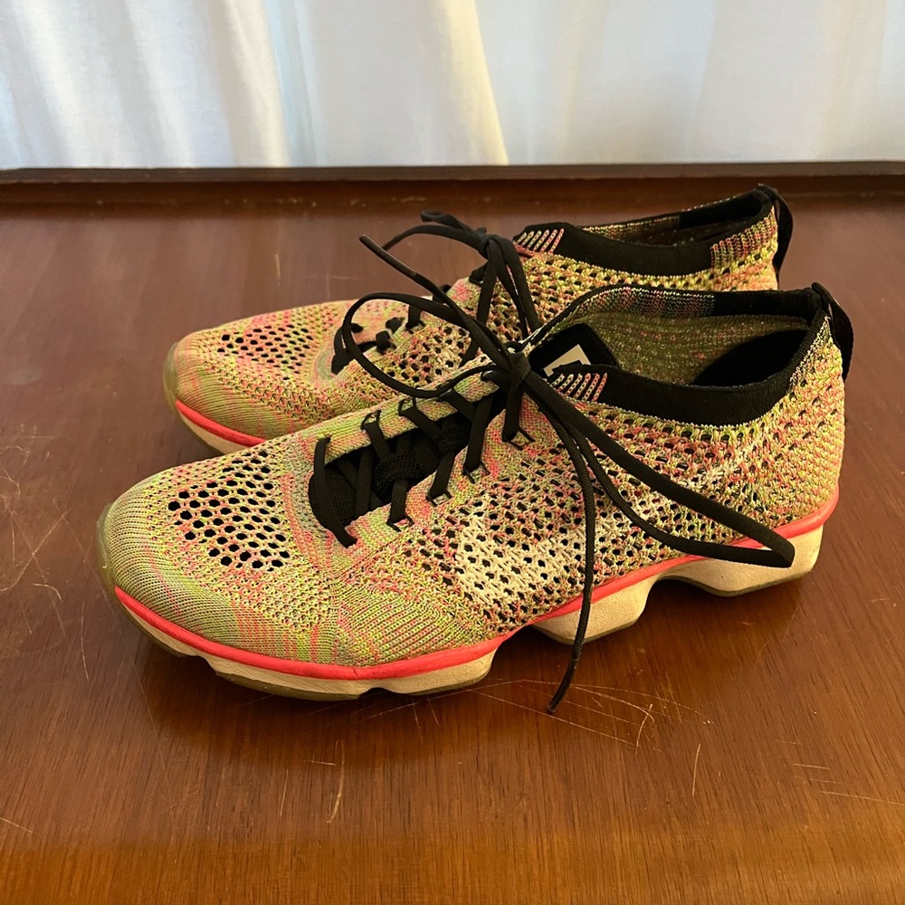 nike zoom tennis shoes